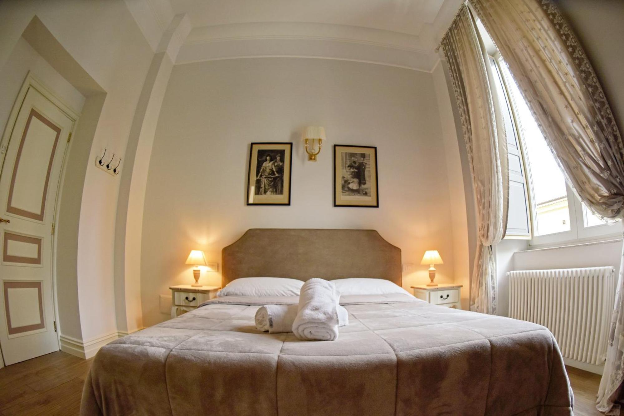 Al Centro Luxury Home Казерта Экстерьер фото